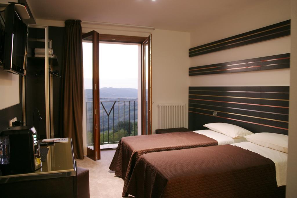 Albergo Diffuso - Il Poggetto Tra Urbino & San Marino Exterior foto